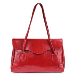 Torebka skórzana damska DAN-A T41 czerwona. Czerwone torebki klasyczne DAN-A, bez wzorów, ze skóry, eleganckie, bez dodatków. Za 399.99 zł.