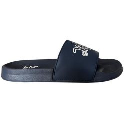 Klapki Lee Cooper LCW-24-42-2480LA niebieskie. Niebieskie klapki bez wzorów, z syntetyku, sportowe, bez obcasa, bez zapięcia. Za 135.33 zł.