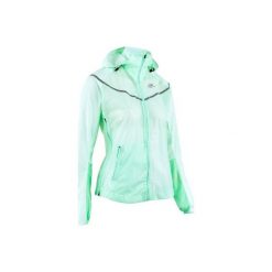 Kurtka przeciwdeszczowa do biegania KIPRUN LIGHT damska. Kurtki do biegania marki KALENJI. Za 149.99 zł.