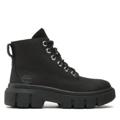 Trapery Timberland. Czarne traperki Timberland, bez wzorów, bez obcasa, bez zapięcia. Za 629.99 zł.