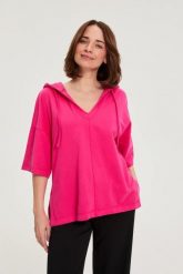 Bluza z kapturem i krótkimi rękawami fuksjowa. Bluzy z kapturem MOODO, l, bez wzorów, z bawełny, z kapturem. Za 99.99 zł.