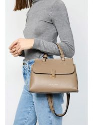 Christian Laurier Skórzana torebka "Ciara" w kolorze szarobrązowym - 27 x 19 x 9 cm rozmiar: onesize. Brązowe torebki klasyczne Christian Laurier, bez wzorów, z materiału, przez ramię, bez dodatków. Za 282.99 zł.