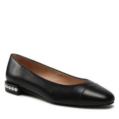 Baleriny Stuart Weitzman. Czarne baleriny Stuart Weitzman, bez wzorów, bez obcasa, bez zapięcia. Za 1,819.00 zł.