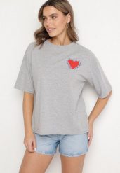 Szary Bawełniany T-shirt z Motywem Serca Liorlie. Szare t-shirty Born2be, bez wzorów, z bawełny, klasyczne, bez kołnierzyka, bez ramiączek. Za 99.99 zł.