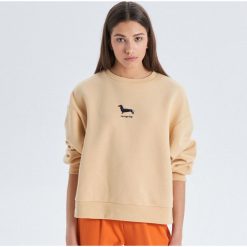 Bluza oversize z nadrukiem - Beżowy. Bluzy marki Cropp. Za 69.99 zł.