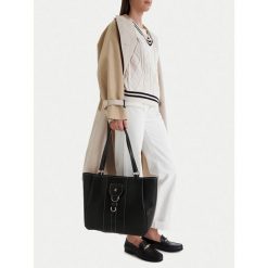 Torebka Beverly Hills Polo Club. Czarne shopper bag Beverly Hills Polo Club, bez wzorów, bez dodatków. Za 229.99 zł.
