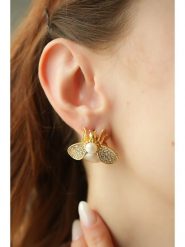 L'Atelier de Gaia Pozłacane kolczyki-wkrętki z perłami i cyrkoniami rozmiar: onesize. Białe kolczyki L'Atelier de Gaia, z cyrkonią, pozłacane. Za 52.99 zł.