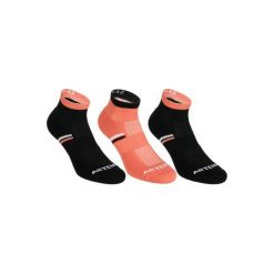 Skarpety sportowe RS500 3 pary. Skarpetki marki ARTENGO. Za 24.99 zł.