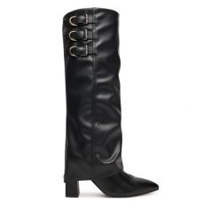 Kozaki Guess. Czarne kozaki Guess, z aplikacjami, bez obcasa, na słupku, bez zapięcia. Za 1,139.00 zł.