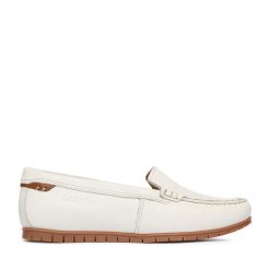 Mokasyny Lasocki. Białe mokasyny Lasocki, bez wzorów. Za 179.99 zł.