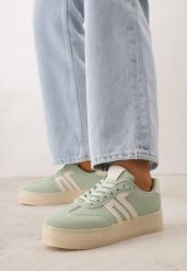 Zielone Sneakersy Kultowe Tenisówki na Platformie Hlalna. Zielone trampki Born2be, bez wzorów, z jeansu, bez zapięcia. Za 99.99 zł.