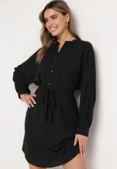 Czarna Sukienka z Wiązaniem w Talii z Koszulową Górą Leandia. Czarne sukienki Born2be, na spotkanie biznesowe, l, bez wzorów, eleganckie, bez kołnierzyka, bez ramiączek, mini, koszulowe. W wyprzedaży za 93.49 zł.