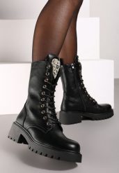 Czarne Botki Workery z Serduszkiem z Błyszczących Cyrkonii Fessalia. Czarne botki Renee, bez wzorów, z jeansu, eleganckie, bez obcasa, na płaskiej podeszwie, bez zapięcia. Za 149.99 zł.