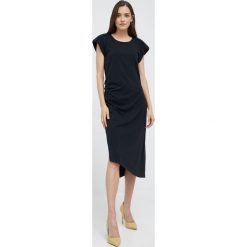Lauren Ralph Lauren sukienka kolor czarny maxi prosta. Czarne sukienki Lauren Ralph Lauren, na co dzień, bez wzorów, z dzianiny, bez kołnierzyka, bez ramiączek, maxi, proste. Za 829.99 zł.