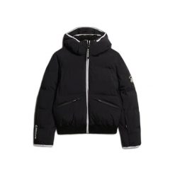 Damska kurtka z kapturem Superdry. Czarne kurtki narciarskie Superdry, na zimę, bez wzorów, z puchu, z kapturem, narciarskie. W wyprzedaży za 977.70 zł.