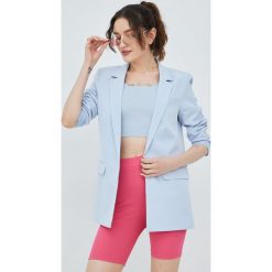 Pieces marynarka niezapinana gładka. Niebieskie marynarki i żakiety Pieces, m, bez wzorów, klasyczne, bez ramiączek. W wyprzedaży za 144.99 zł.