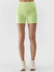 4F Szorty sportowe w kolorze zielonym rozmiar: XL. Zielone szorty sportowe 4f, bez wzorów, z materiału, outdoorowe. Za 61.60 zł.