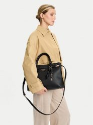 Guess Torebka Gregoria HWBG85 46070 Czarny. Czarne torebki klasyczne Guess, z aplikacjami, ze skóry, bez dodatków. Za 519.99 zł.