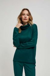 Bluzka z luźnym golfem. Bluzki MOODO, l, bez wzorów, z elastanu, bez kołnierzyka, bez ramiączek. W wyprzedaży za 44.99 zł.