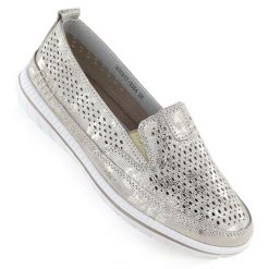 Skórzane półbuty damskie ażurowe złote Jezzi 5364. Żółte półbuty wsuwane Jezzi, w ażurowe wzory, ze skóry, bez obcasa. Za 159.99 zł.