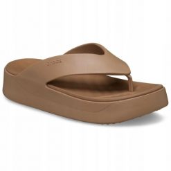 Japonki Dla Dorosłych Crocs Getaway Platform Flip. Czerwone japonki Crocs, bez wzorów, z materiału. Za 139.99 zł.