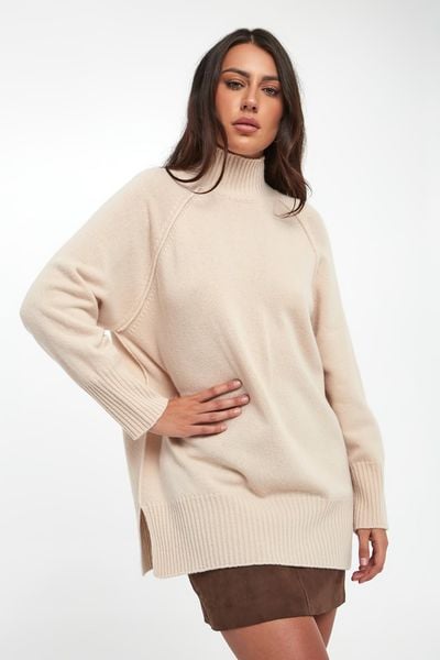 Sweter damski z wełny dziewiczej Eccelso MARELLA MONOCHROME. Swetry Marella, l, bez wzorów, z wełny, bez ramiączek. Za 1,139.00 zł.