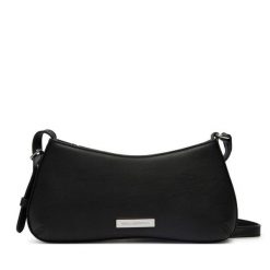 Torebka KARL LAGERFELD. Czarne torebki klasyczne KARL LAGERFELD, bez wzorów, klasyczne, bez dodatków. Za 649.99 zł.