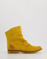 BOTKI Z MARSZCZONĄ CHOLEWKĄ 8114 MARV TOPAZI. Botki Venezia, bez wzorów, ze skóry, bez obcasa, bez zapięcia. Za 329.00 zł.
