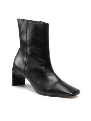 Simple Botki SL-04-02-000101 Czarny. Czarne botki Simple, bez wzorów, ze skóry, bez obcasa, na słupku, bez zapięcia. Za 479.99 zł.
