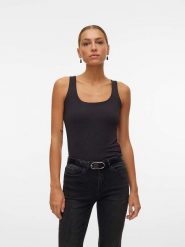 Vero Moda Top w kolorze czarnym rozmiar: L. Czarne topy Vero Moda, l, bez wzorów, bez kołnierzyka, bez ramiączek. Za 56.99 zł.