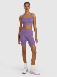 4F Legginsy kolarki treningowe bezszwowe damskie - fioletowe XS/S. Fioletowe legginsy 4f, l, bez wzorów, z dzianiny, z podwyższonym stanem, na fitness i siłownię. W wyprzedaży za 99.99 zł.