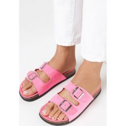 Fuksjowe Klapki Kleogoria. Czerwone klapki Born2be, bez wzorów, eleganckie, bez obcasa, na płaskiej podeszwie, bez zapięcia. Za 59.99 zł.