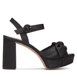 Sandały Ted Baker. Czarne sandały Ted Baker, bez wzorów, bez obcasa, na słupku, bez zapięcia. Za 399.99 zł.