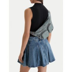 Torebka G-Star Raw. Niebieskie torebki klasyczne G-Star Raw, bez wzorów, retro, bez dodatków. Za 219.99 zł.