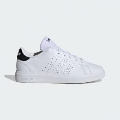 Buty Advantage Base 2.0. Białe buty treningowe adidas, bez wzorów, z gumy, bez zapięcia, do biegania. Za 199.00 zł.
