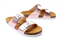 DR. BRINKMANN 700993-42 rose, klapki profilaktyczne damskie. Czerwone klapki Dr. Brinkmann, bez wzorów, bez obcasa, bez zapięcia. Za 204.90 zł.