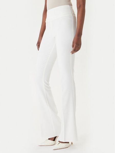Rinascimento Spodnie materiałowe CFC0127876003 Biały Slim Fit. Białe spodnie materiałowe Rinascimento, bez wzorów, z materiału. Za 369.99 zł.