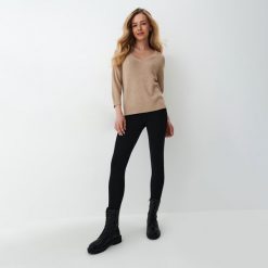 Legginsy z ozdobną talią - Czarny. Czarne legginsy Mohito, bez wzorów. Za 99.99 zł.
