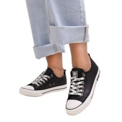 Czarne trampki eko skóra Big Star KK274096. Czarne trampki bez wzorów, ze skóry, eleganckie, bez zapięcia. Za 147.52 zł.