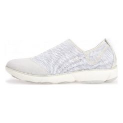 Geox Tenisówki Damskie Nebula 36 Kremowy. Buty sportowe lifestyle marki Geox. W wyprzedaży za 374.00 zł.