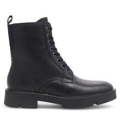 Trapery Lasocki. Czarne traperki Lasocki, bez wzorów, bez obcasa, bez zapięcia. Za 195.99 zł.