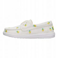 HeyDude Damskie Mokasyny Wendy CRU Embroidered. Białe mokasyny Hey dude, bez wzorów, z materiału. Za 299.00 zł.