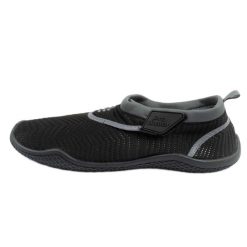 Buty do wody ProWater PRO-25-48-216L czarne. Czarne buty treningowe bez wzorów, z materiału, bez zapięcia, do pływania. Za 94.24 zł.