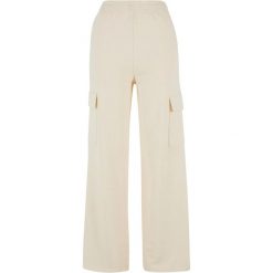 Lekkie Spodnie Dresowe Dla Kobiet. Czerwone spodnie sportowe Urban Classics, bez wzorów, z dresówki, trekkingowe. Za 120.99 zł.