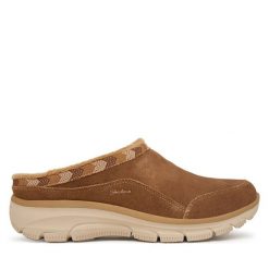 Kapcie Skechers. Brązowe kapcie Skechers, bez wzorów. Za 299.99 zł.
