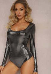 Srebrne Metaliczne Body z Długim Rękawem Ivrea. Szare body i gorsety Renee, bez wzorów, bez ramiączek. W wyprzedaży za 75.99 zł.