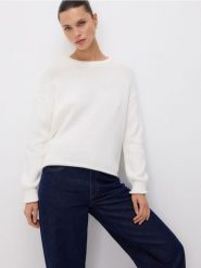 Sweter oversize - złamana biel. Swetry Reserved, l, bez wzorów, z bawełny, bez ramiączek. Za 139.99 zł.