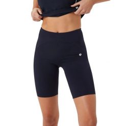 Szorty damskie Björn Borg Ace. Niebieskie szorty sportowe Björn Borg, bez wzorów, z tkaniny, rowerowe. Za 291.00 zł.