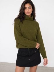 Sweter z golfem i domieszką wełny - zielony. Zielone swetry Sinsay, l, bez wzorów, z wełny, bez ramiączek. Za 45.99 zł.