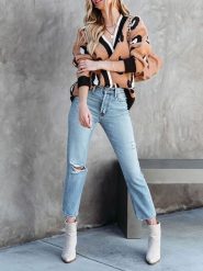 Milan Kiss Kardigan w kolorze jasnobrązowo-czarno-kremowym rozmiar: S. Brązowe swetry Milan Kiss, s, bez wzorów, bez ramiączek. Za 170.87 zł.